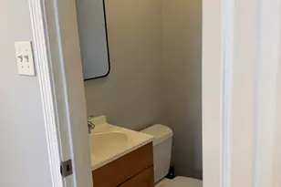 148 Wyman St, Woburn, MA 01801 - Photo 7