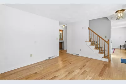 35 Orchard Street, Amesbury, MA 01913 - Photo 5