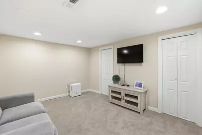 177 Dwelley St, Pembroke, MA 02359 - Photo 25