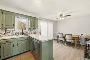 20 Washington St, Easton, MA 02356 - Photo 5