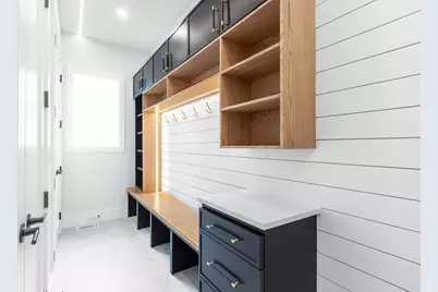 25 High Street #25, Newton, MA 02461 - Photo 15