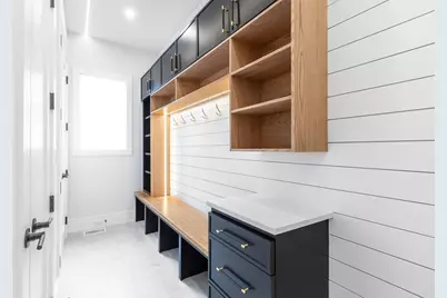 27 High Street #27, Newton, MA 02461 - Photo 9