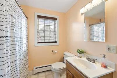 395 S Main St, Orange, MA 01364 - Photo 9