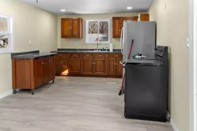 42 Pioneer Way, Springfield, MA 01119 - Photo 7