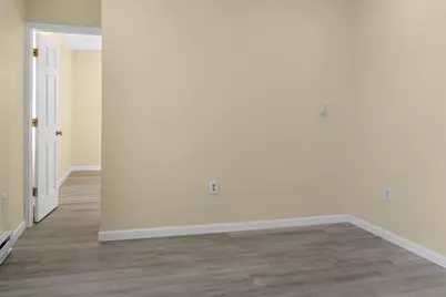 42 Pioneer Way, Springfield, MA 01119 - Photo 5