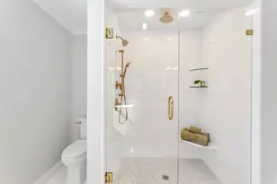 16 Starling St, Boston, MA 02132 - Photo 15