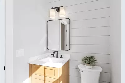 16 Starling Street, Boston, MA 02132 - Photo 9