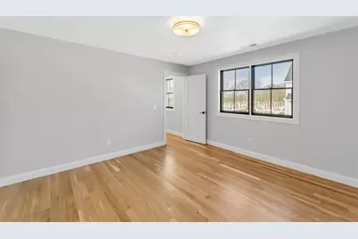 16 Starling Street, Boston, MA 02132 - Photo 23