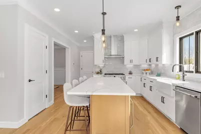 16 Starling Street, Boston, MA 02132 - Photo 7