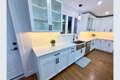 40 Centre St, Danvers, MA 01923 - Photo 7