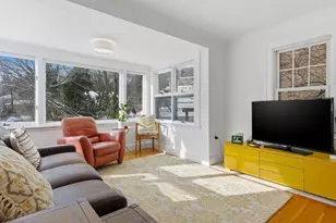 24 Blake Rd, Brookline, MA 02445 - Photo 9