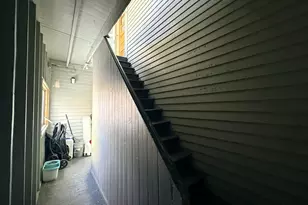 103 Hamilton St, Worcester, MA 01604 - Photo 17