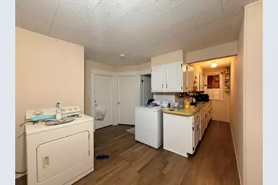 103 Hamilton St, Worcester, MA 01604 - Photo 5