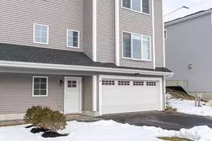 35 Pouts Ln, Uxbridge, MA 01569 - Photo 1