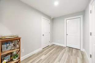 35 Pouts Ln, Uxbridge, MA 01569 - Photo 3