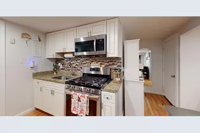 254-256 Pleasant St, Lowell, MA 01852 - Photo 11