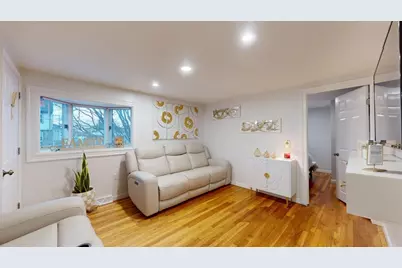 254-256 Pleasant St, Lowell, MA 01852 - Photo 5