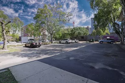 33 Franklin Street, Lawrence, MA 01840 - Photo 3