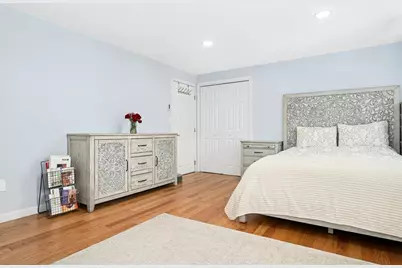 12 Village Green #12, Millbury, MA 01527 - Photo 5