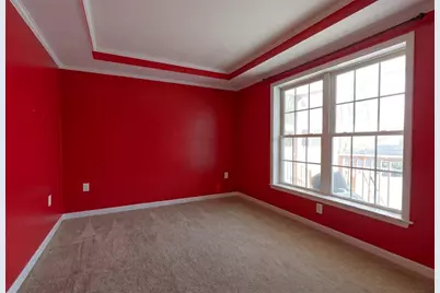 70 Walnut St, Quincy, MA 02171 - Photo 11