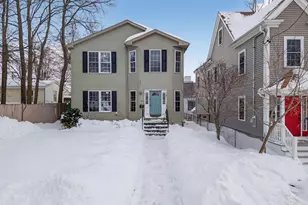 70 Walnut St, Quincy, MA 02171 - Photo 1
