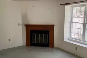 920 Ridgefield Cir, Clinton, MA 01510 - Photo 5