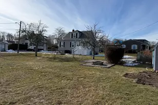 69 Norton St, Dartmouth, MA 02748 - Photo 7