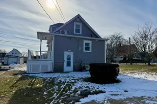 69 Norton St, Dartmouth, MA 02748 - Photo 5