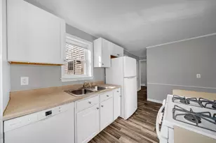 147 High St, Danvers, MA 01923 - Photo 17