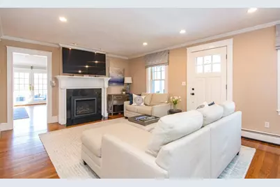 1289 Walnut St, Newton, MA 02461 - Photo 11