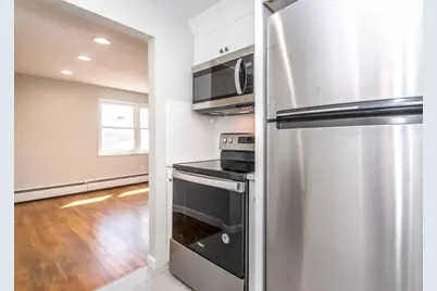 182-1/2 River St #182H, Waltham, MA 02453 - Photo 5