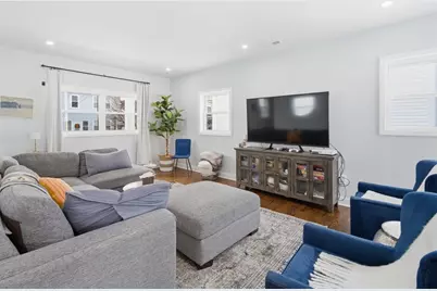 10 Bradshaw St, Medford, MA 02155 - Photo 11