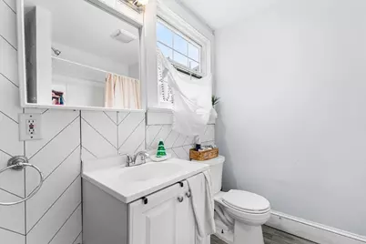 54 Sycamore St, New Bedford, MA 02740 - Photo 21