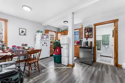 54 Sycamore St, New Bedford, MA 02740 - Photo 5