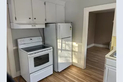 131 Neponset St, Norwood, MA 02062 - Photo 5