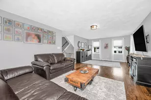 225 Long Pond Dr, Dracut, MA 01826 - Photo 7