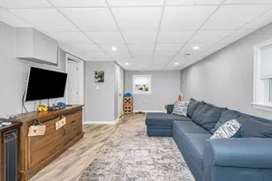 225 Long Pond Dr, Dracut, MA 01826 - Photo 27