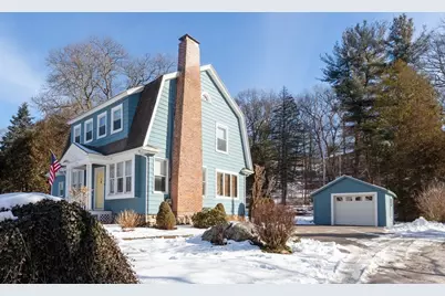 177 Oak St, Wakefield, MA 01880 - Photo 3