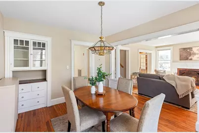 177 Oak St, Wakefield, MA 01880 - Photo 13