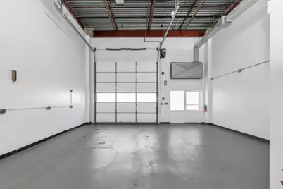 100 Ferncroft Rd #204, Danvers, MA 01923 - Photo 11