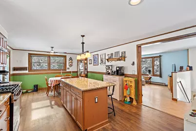 1495 W Royalston Rd, Athol, MA 01331 - Photo 9