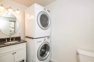 33 Lake Ave, Stoneham, MA 02180 - Photo 37