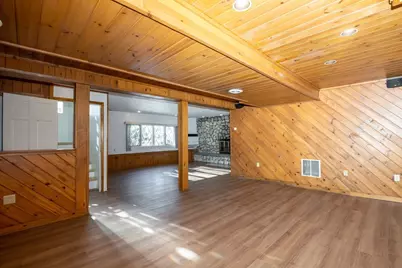 33 Lake Avenue, Stoneham, MA 02180 - Photo 29