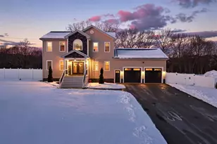 5 Nottingham Cir, Swansea, MA 02777 - Photo 1