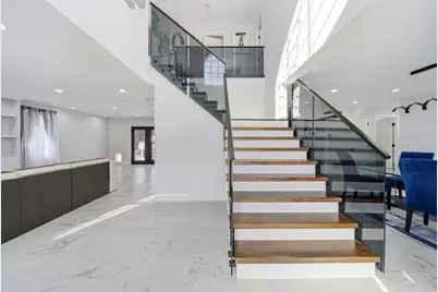 5 Nottingham Cir, Swansea, MA 02777 - Photo 3