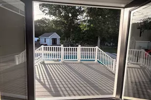 5 Nottingham Cir, Swansea, MA 02777 - Photo 9