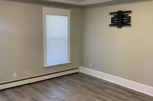 17 Clifton St, Revere, MA 02151 - Photo 9