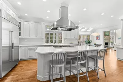 9 Sanderson Ln, Weston, MA 02493 - Photo 9