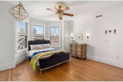 929 Beacon, Newton, MA 02459 - Photo 17