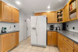 123 Walnut Hill Rd, Newton, MA 02461 - Photo 9